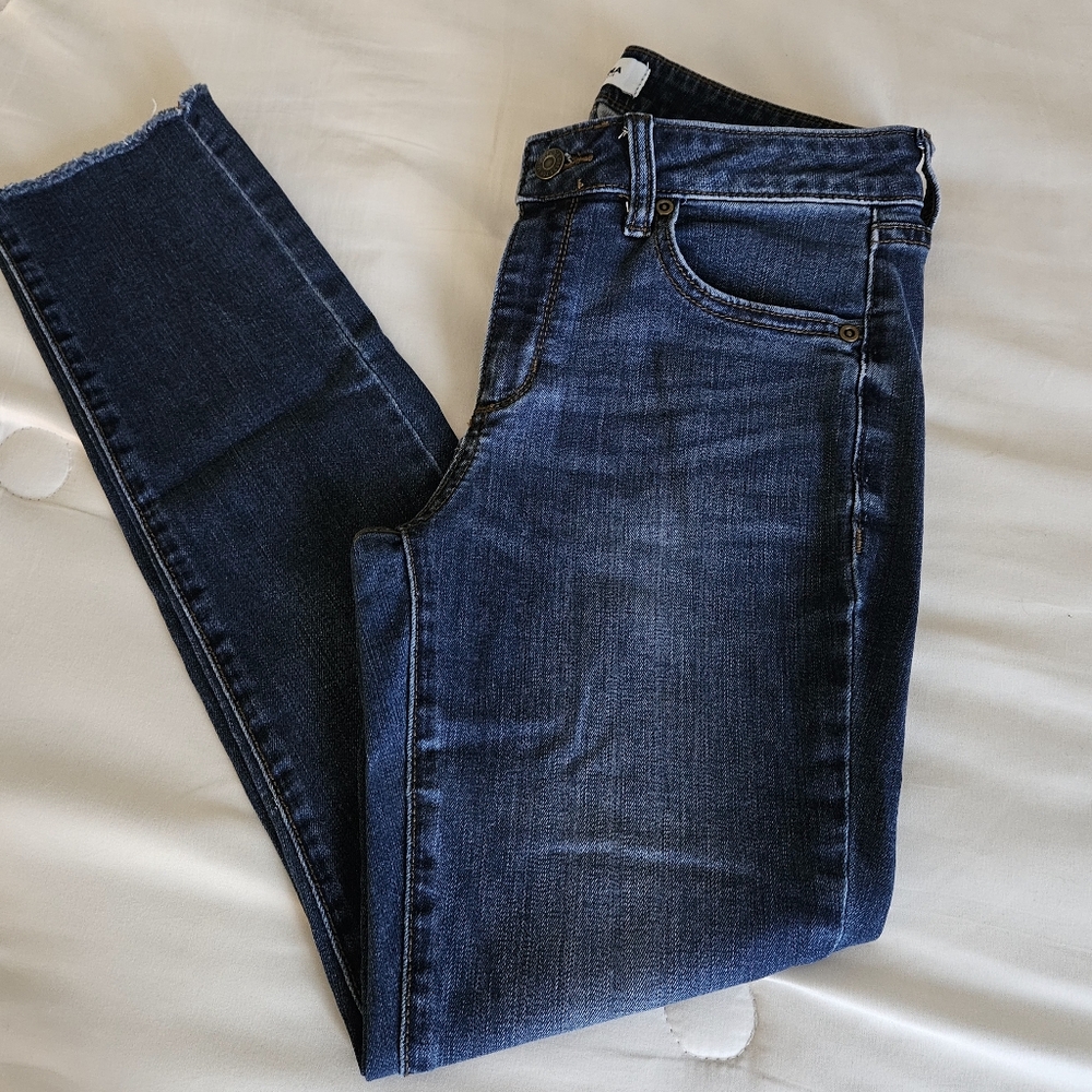 Sonoma good for live Ankle skinny jeans. Size 6
